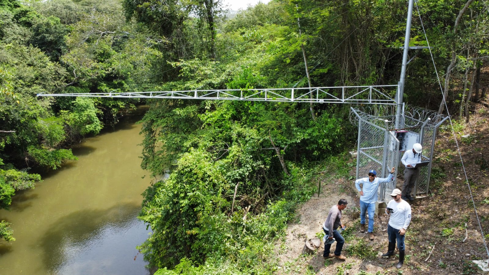 Cortolima fortalece la red de monitoreo hidrometeorológico en el Tolima
