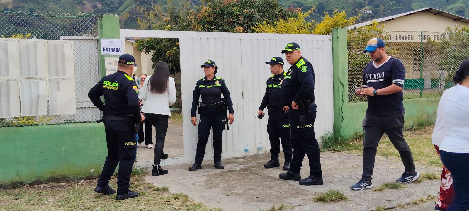 Tolima reporta jornada electoral en calma: más de 2.200 policías