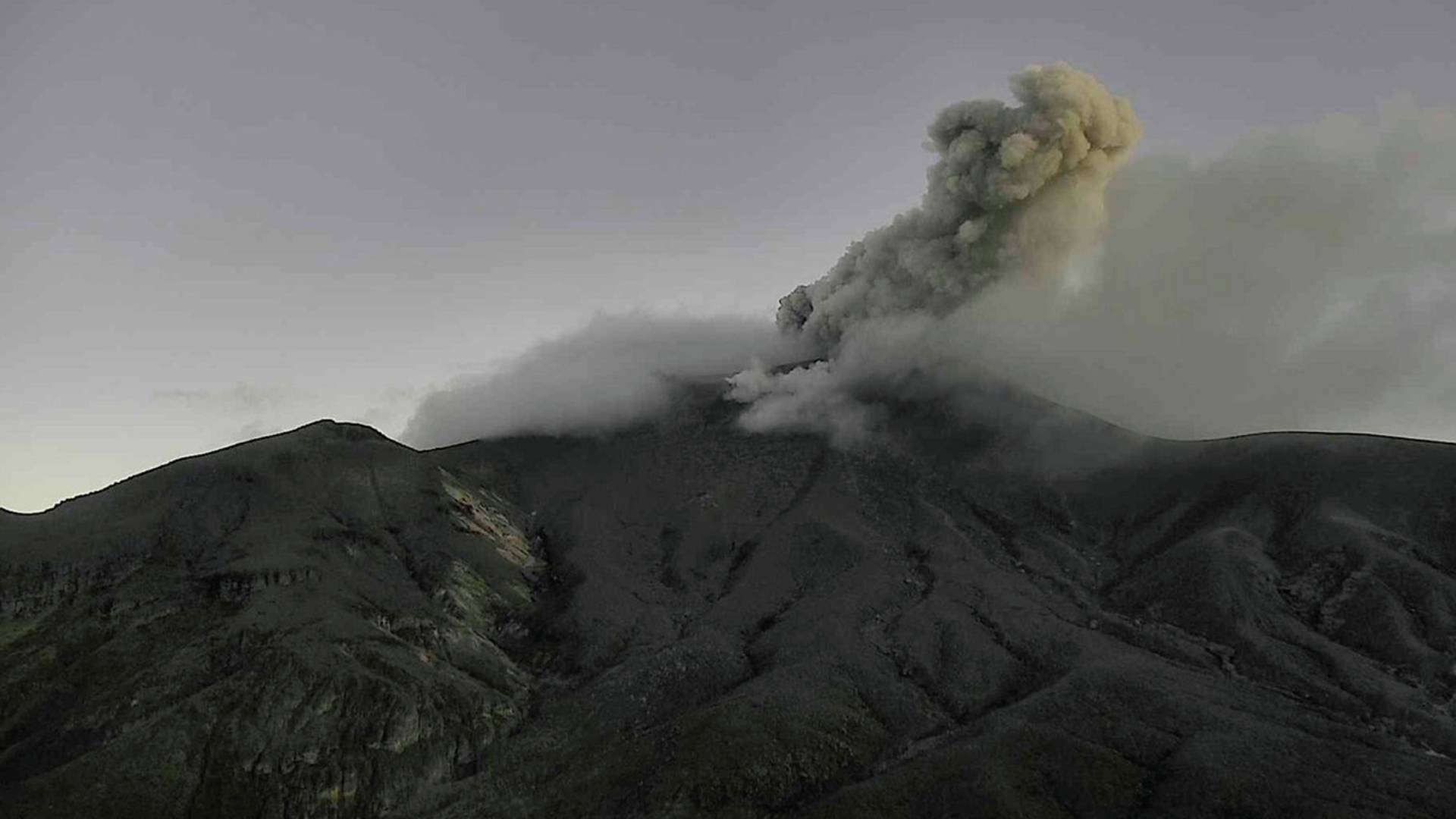 Aumenta la actividad sísmica en el entorno del volcán Puracé