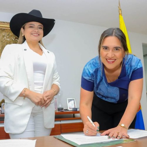 Oficializan el nombramiento de Alba Lucía García Suárez como nueva asesora de la Dirección General de la Agencia Nacional de Tierras