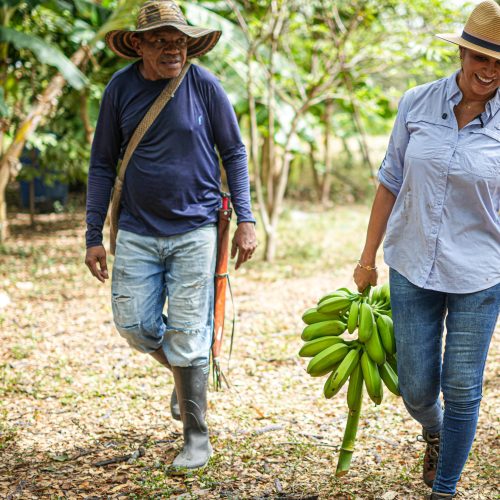 Adriana Matiz se puso las botas y vivió la jornada de un campesino en Natagaima