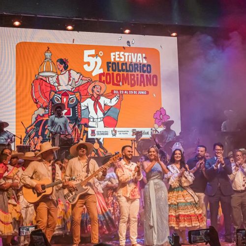 Festival Folclórico conquistó al público en su lanzamiento oficial