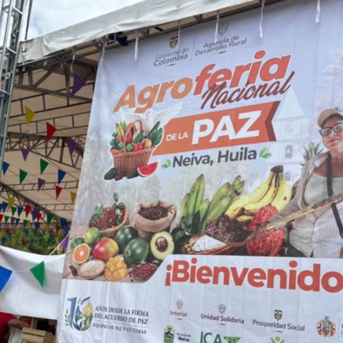 Neiva fortaleció la economía solidaria con Agroferia de la Paz