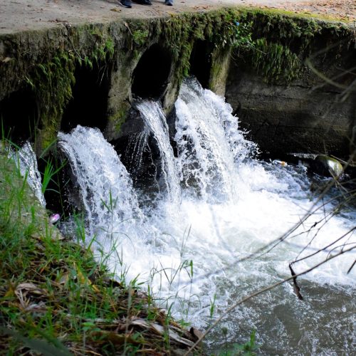 Renace el río Chipalo: obras de saneamiento y descontaminación avanzan en un 65%