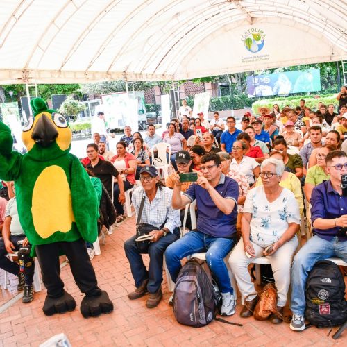 Cortolima dotó a 66 organizaciones ambientales del Tolima con kits tecnológicos y ecológicos